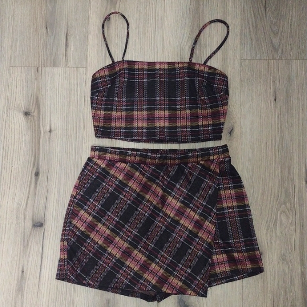 Papaya 2 piece set plaid short and crop top